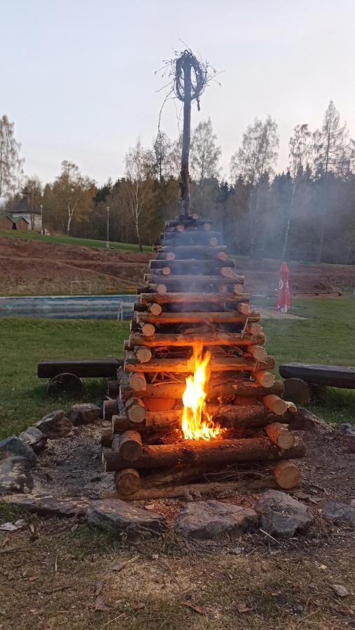 Chatka Agawa V Arealu Koupaliste Bystre V Orlickych Horach Buitenkant foto