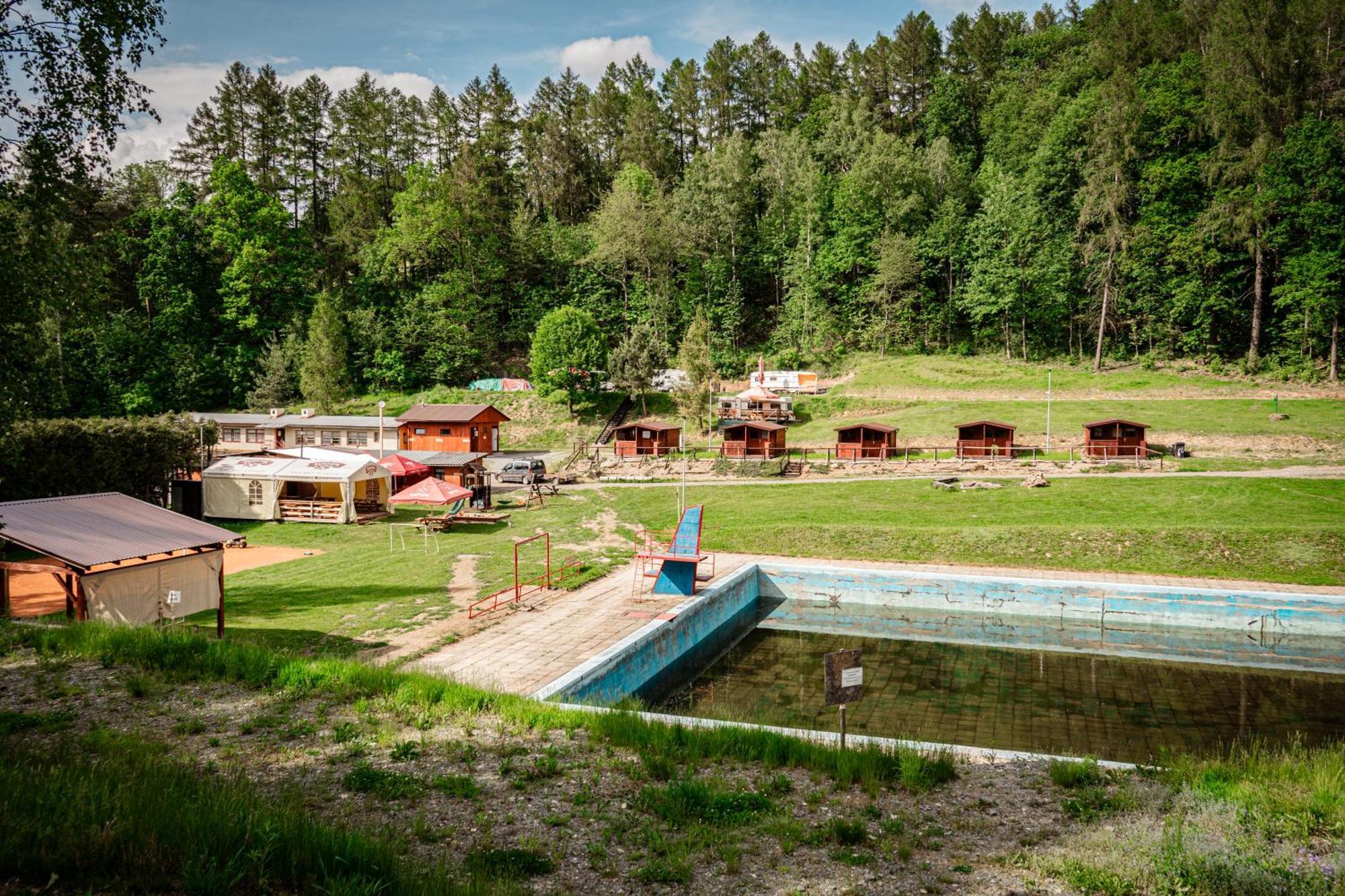 Chatka Agawa V Arealu Koupaliste Bystre V Orlickych Horach Buitenkant foto